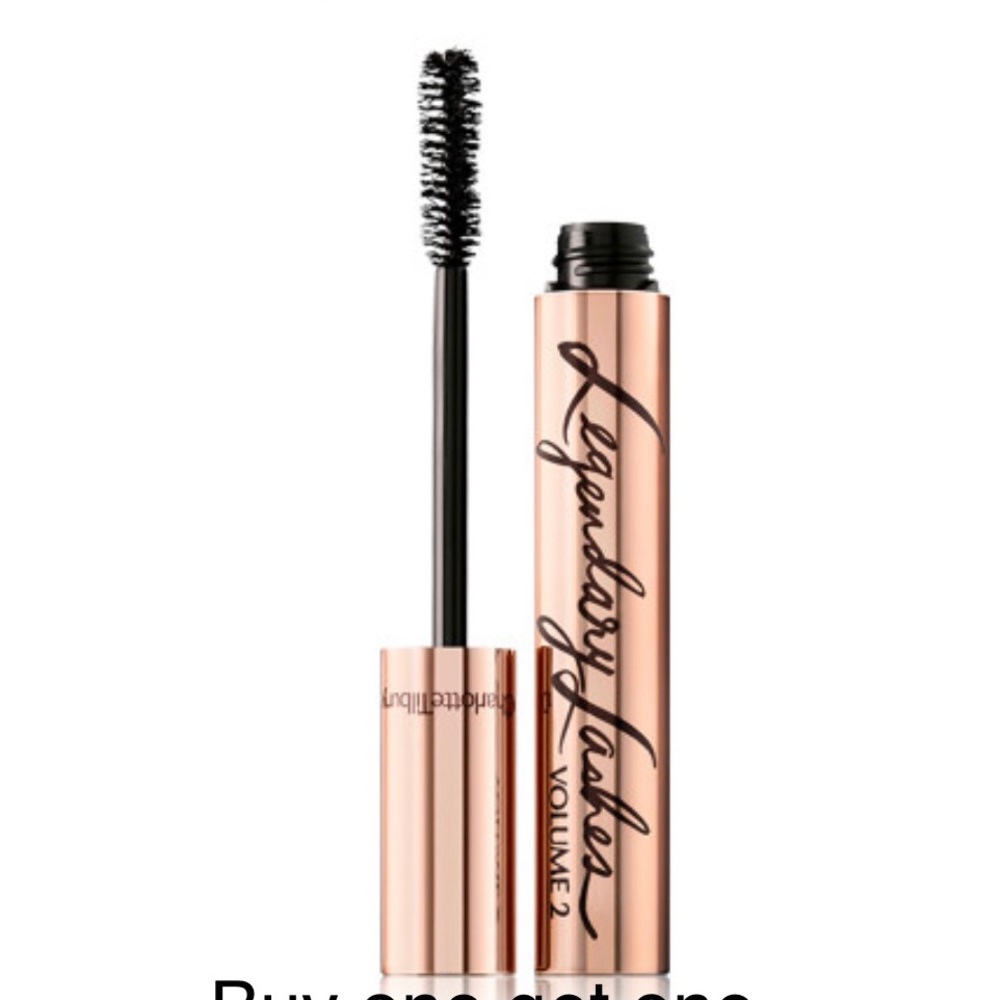 Charlotte Tilbury The perfect gift 🎁 Surprise box 10 items 250$ - Picture 3 of 10